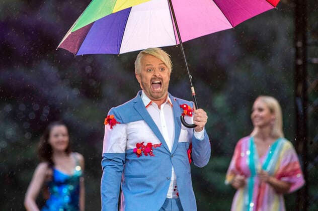 Bilder des Jahres 2021, Entertainment 07 Juli Entertainment Bilder des Tages Ross Antony bei der Aufzeichnung der MDR TV-Show Die Ross Antony Show auf der BUGA 2021 im Egapark. Erfurt, 09.07.2021 *** Ross Antony at the recording of the MDR TV Show Die Ross Antony Show at the BUGA 2021 in Egapark Erfurt, 09 07 2021 Foto:xM.xKremerx xFuturexImage