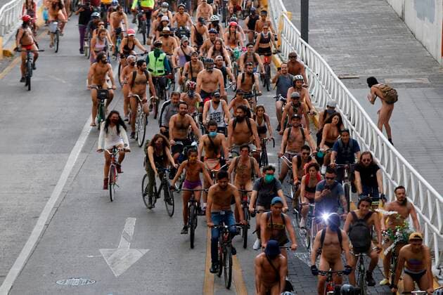 Hundreds of cyclists participate in the tenth edition of the World Naked Bike Ride, in the city of Guadalajara, Jalisco state, Mexico, 10 July 2021. To promote the use of sustainable transportation and respect for users, hundreds of naked cyclists traveled the avenues of the state of Jalisco. EFE Francisco Guasco Cyclists participate in the World Naked Bike Ride in the city of Guadalajara !ACHTUNG: NUR REDAKTIONELLE NUTZUNG! Copyright: xFranciscoxGuascox MEX6643 20210711-93623b47ef4bb5fc7ddf682b12704f28659019d3