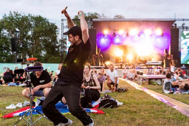 Jakob Amr of the Leonids live at the Picnic Concert at the Zoopark Festwiese Erfurt, 10 07 2021 Foto:xM.xKremerx xFuturexImage