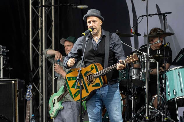 Thorsten Wingenfelder of Fury in the Slaughterhouse live as part of the Juicy Beats Park Sessions concert series at Westfalenpark Dortmund, 12 07 2021 Foto:xxF.xZeisingx xFuturexImage