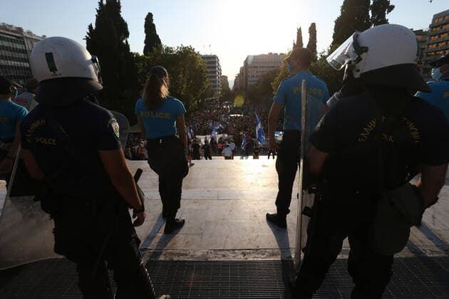 Coronavirus in Griechenland, Protest gegen Coronamaßnahmen in Athen July 14, 2021, Athens, Greece: Protesters in Athens have gathered to oppose government s new Covid 19 measures. Athens Greece - ZUMAv62_ 20210714_zaf_v62_024 Copyright: xAristidisxVafeiadakisx