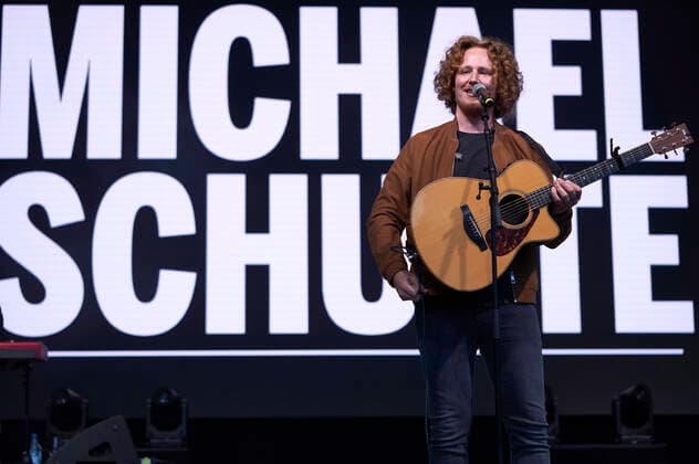 Michael Schulte live as part of the concert series Back on Stage at the Gilde Parkbühne Hannover, 14 07 2021 Foto:xU.xStammx xFuturexImage