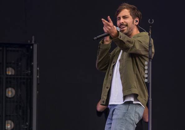 Singer Songwriter Max Giesinger 15 07 2021 Singer Songwriter Max Giesinger at the Strandkorb Open Air in the BRITA Arena Wiesbaden Wiesbaden BRITA Arena Hessen