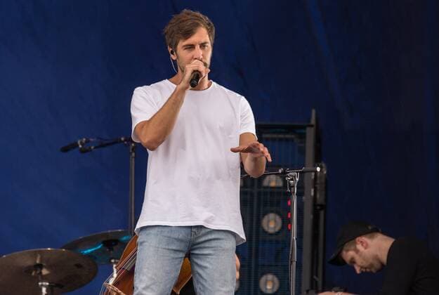 Singer Songwriter Max Giesinger 15 07 2021 Singer Songwriter Max Giesinger at the Strandkorb Open Air in the BRITA Arena Wiesbaden Wiesbaden BRITA Arena Hessen