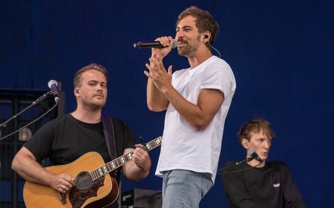 Singer Songwriter Max Giesinger 15 07 2021 Singer Songwriter Max Giesinger at the Strandkorb Open Air in the BRITA Arena Wiesbaden Wiesbaden BRITA Arena Hessen
