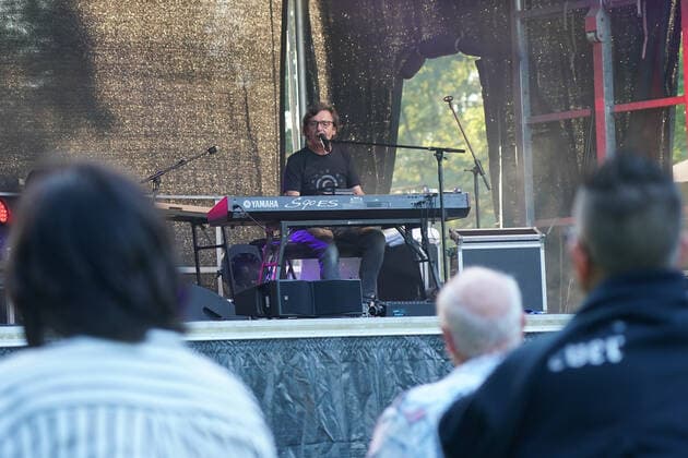 Musician Purple Schulz performs at Waldschwimmbad Mörfelden Mörfelden Walldorf 16 07 2021 Concert Purple Schulz