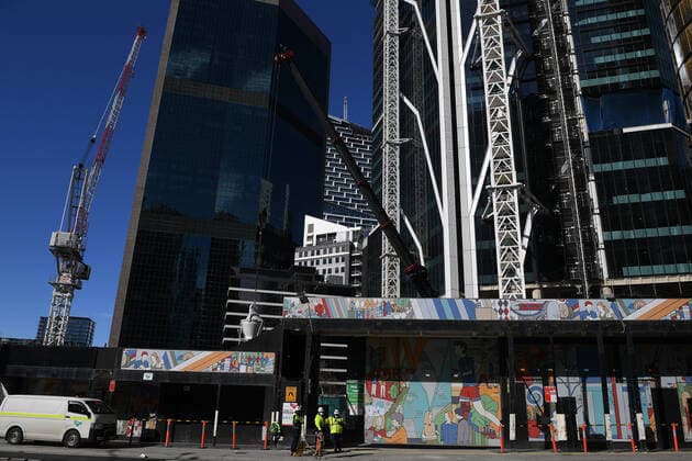 NSW CORONAVIRUS COVID19, A general view of construction sites in Sydney, Saturday, July 17, 2021. The stay-at-home orders for coronavirus-hit Greater Sydney and surrounds have been tightened including a pause on all construction work until the end of July. ( NO ARCHIVING, EDITORIAL USE ONLY, NO USE IN BOOKS WITHOUT CONSENT SYDNEY NSW AUSTRALIA  Copyright: xDANxHIMBRECHTSx 20210717001557901712