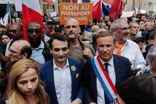 In Paris, at the initiative of the president of the Patriots Florian Philippot (former number 2 of the National Rally), a demonstration against the health pass was organized, which brought together several thousand demonstrators. It linked the Place du Palais Royal in the 1st arrondissement to the Place Laroque, in the 7th arrondissement.  JanxSchmidt-Whitley LexPictorium LePictorium_0250853