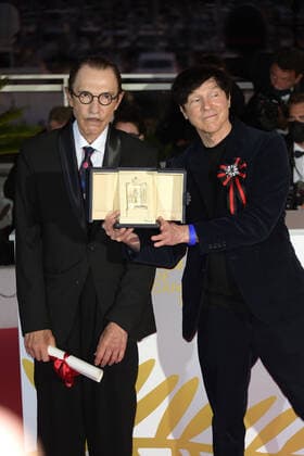 74th Cannes Film Festival, Photocall Palme D Or Winner. Pictured Russell Mael and Ron Mael pose with the Best Director Award  Copyright: xSimonexComix xIPAx xCannesxpoolx