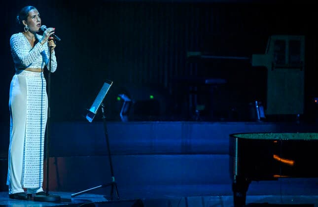 Copenhagen Jazz Festival 2021 The Danish singer Coco O on stage in the DR Concert Hall on Saturday 17 July 2021 in a duo concert with pianist and producer August Rosenbaum, one of the co-creators of her critically acclaimed new album It s a Process, Copenhagen  Copyright: TorbenxChristensen TorbenxChristensenx COP106 spdk20210718-004810-L