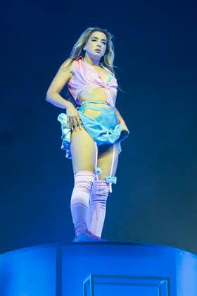 July 17, 2021, Madrid, Spain: Spanish singer, Lola Indigo performs on stage at Wizink Center. Madrid Spain - ZUMAs197 20210717_zaa_s197_169 Copyright: xAtilanoxGarciax