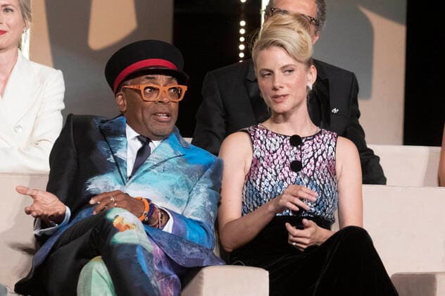 Spike Lee and Melanie Laurent at the awards ceremony at the Festival de Cannes 2021 74 Cannes International Film Festival at the Palais des Festivals Cannes, 17 07 2021 Foto:xR.xWagnerx xFuturexImage
