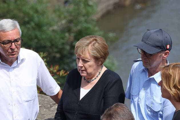 Schuld Adenau flood disaster in the Ahr valley, Angela Merkel in Schuld and Adenau, 18 7 2021, Copyright: xJoergxNiebergall Eibner-Pressefox EP_JNL
