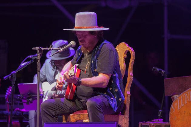 Italy: Zucchero Sugar Fornaciari live at Ferrara After yesterday s success on Sunday 18th July, Zucchero returned to the Ferrara Summer Festival stage again tonight Monday 19th July thus doubling his presence in Ferrara! Together with Zucchero Fornaciari, Doug and Kat also went on the stage of the Ferrara Summer Festival! Ferrara FE Italy piazza trento trieste Copyright: CarloxVergani