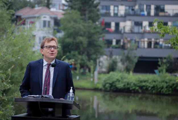July 20, 2021, Calgary, ab, Canada: Federal Environment Minister Jonathan Wilkinson makes an announcement about the Springbank dam, after it was deemed earlier this month that it could proceed after an environmental assessment determined it is not likely to cause significant adverse effects, in Calgary, Alta., Tuesday, July 20, 2021. Calgary Canada - ZUMAc35_ 20210720_zaf_c35_052 Copyright: xJeffxMcintoshx