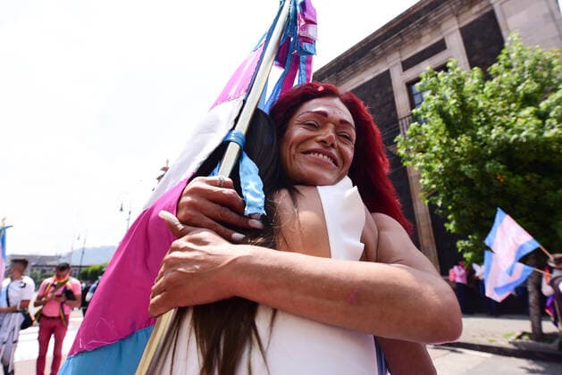 Deputies Approve Gender Identity Law in the State of Mexico TOLUCA, MEXICO - JULY 20: Transgender community, take part during the celebration of the approval of the Gender Identity Law, outside the Chamber of Deputies of the State of Mexico, after the deputies approved the Gender Identity Law , with which the name and sex in the birth certificates. The reform will allow a person who decides to change gender to rectify her birth certificate before the Civil Registry so that a name and gender according to her identity can be recorded. On July 20, 2021 in Toluca, Mexico. Copyright: xAmareshxV.xNarrox EYEPIXGROUP_AVN_20072021_10787