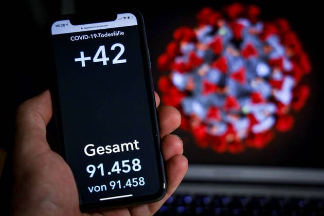 Coronavirus in Germany Covid 19 Dashboard of the Robert Koch Institute 22 07 2021 Robert Koch Institute 7 days Incidence 12.2 7 days Number of cases 10 140 COVID 19 Cases 3 750 503 Addition of 1 890 compared to the previous day COVID 19 Deaths 91 458 Addition of 42 compared to the previous day