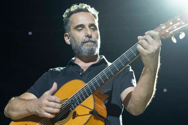 Jorge Drexler Performs In Madrid Singer Jorge Drexler during a concert at festival Noches del Botanico, on 21 July, 2021 in Madrid, Spain Madrid Spain gonzalez-notitle210721_npnSF  Copyright: xOscarxGonzalezx