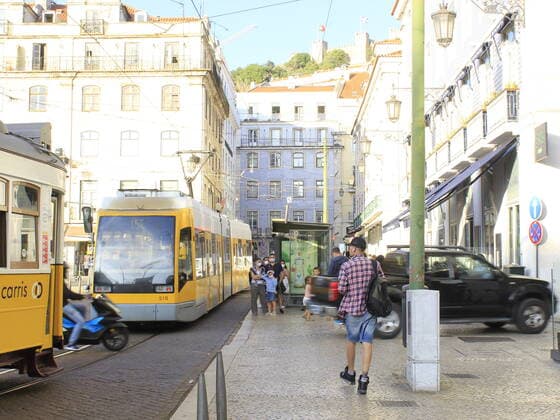 July 22, 2021, Lisbon, Portugal: Movement of people in Figueira Square, which is one of the most important in Lisbon, on Thursday (22). Place is very frequented by skateboarders.  Copyright: xEdsonxdexSouzax