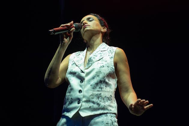 July 22, 2021, Madrid, Spain: Israeli singer, NOA (Achinoam Nini) performing at the Plaza de la Armeria of the Royal Palace of Madrid, during the festival organized by National Heritage, Jazz Palacio Realâ Madrid Spain - ZUMAs197 20210722_zaa_s197_208 Copyright: xAtilanoxGarciax