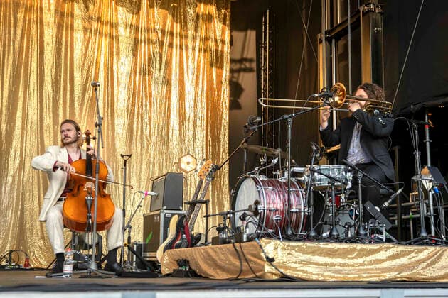 Janos Mijnssen and Tillmann Ostendarp from the Goran KoÄ y Vocalist Orkestar Band accompany Faber live at the Picnic Concert at the Zoopark Festwiese Erfurt, 22 07 2021 Foto:xM.xKremerx xFuturexImage