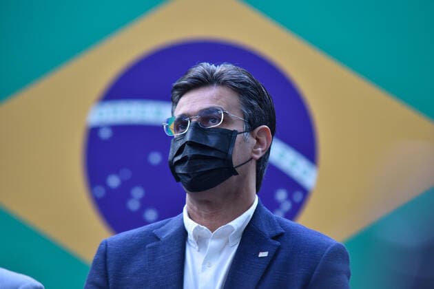 SÃO PAULO, SP - 23.07.2021: SAÍDA DE VACINAS DO INSTITUTO BUTANTAN - Vice-Governor Rodrigo Garcia, accompanies the release of new doses of the Coronavac vaccine, from the Butantan Institute, against Covid-19 (Coronavirus) to the PNI (National Immunization Program) of the Ministry of Health. Butantan Institute. President Jair Bolsonaro, (No Party) says he has ordered an investigation into the price of the Coronavac Vaccine made by Butantan, according to Bolsonaro the factory in China offered $5, while the Butantan Institute charges $10. x2096342x  RobertoxCasimiro