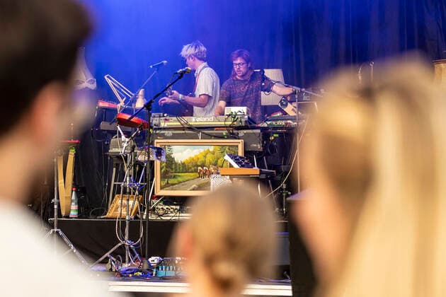 Matthias Rohde and Robert Tischer from Von Wegen Lisbeth live at the Picnic Concert at the Zoopark Festwiese Erfurt, 23 07 2021 Foto:xM.xKremerx xFuturexImage