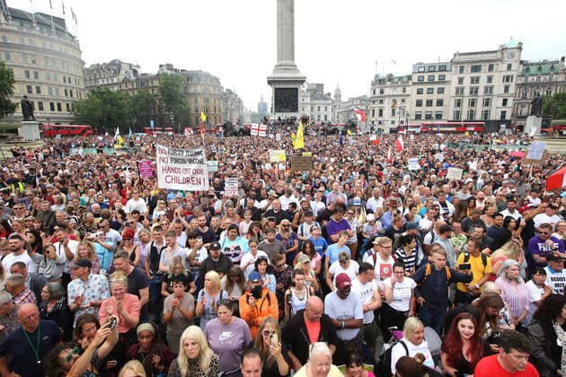 Coronavirus in Großbritannien, Impfgegner protestieren in London . 24 07 2021. London, United Kingdom. Thousands of people gather in Trafalgar Square to protest against the vaccination programme.Anti-Vaxx demonstration. Westminster. Anti-Vaxx demonstrators demonstrate against the Governments Freedom day and the introduction of vaccine passports. xMarkxThomasx xi-Imagesx IIM-22449-0045