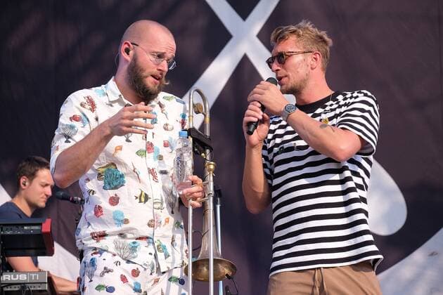 24 07 2021 Kulturzelt Kassel, Hessenkampfbahn Kassel Hesse Concert CHEF SPECIAL Dutch Indie Pop Band from Haarlem, Netherlands Members Singer Joshua Nolet, Guitarist Guido Joseph, Bassist Jan Derks, Keyboarder Wouter Heeren and Drummer Wouter Jerry Prudon