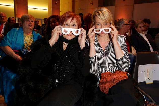 Brigitte Grothum und Debora Weigert bei der Verleihung des 11. Deutschen Hörfilmpreis im Atrium der Deutsche Bank AG in Berlin 090413 Berlin Deutschland Copyright: xJamesxColdreyx