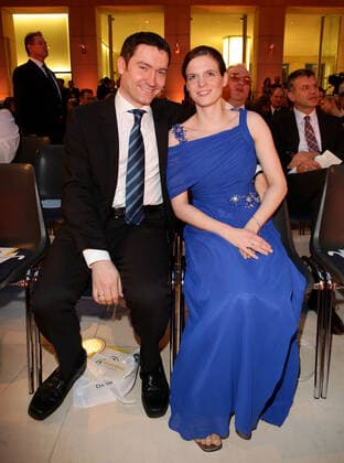 Daniela Schulte mit Ehemann Christian bei der Verleihung des 11. Deutschen Hörfilmpreis im Atrium der Deutsche Bank AG in Berlin 090413 Berlin Deutschland Copyright: xJamesxColdreyx