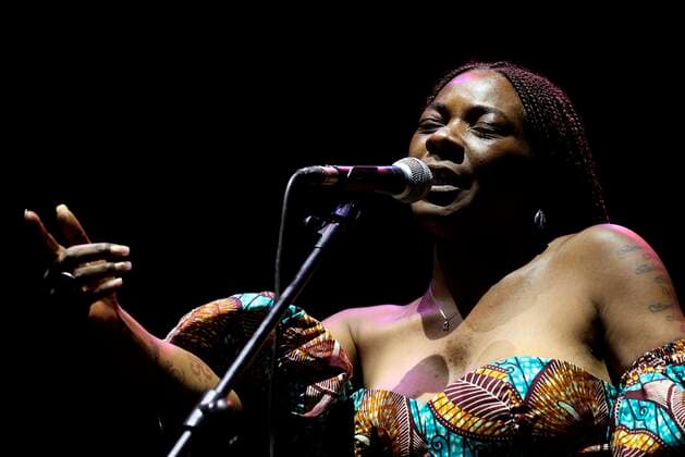 Jazz Palacio Real Festival in Madrid - Concha Buika Konzert Singer Concha Buika performs in the Plaza de la Armeria during a concert included in the program of Jazz Palacio Real 2021, in Madrid, Spain, 24 July 2021. Jazz Palacio Real 2021, in Madrid !ACHTUNG: NUR REDAKTIONELLE NUTZUNG!  Copyright: xKikoxHuescax GRAF4788 20210724-1bae8e4ef4de3c0b251b7f9b8c0577d13d830a73