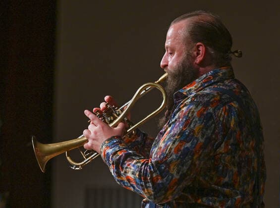 Concert of Georg Breinschmid bass Benjamin Schmid violinist and Thomas Gansch trumpet player , in the context of the Salzkammergut Festwochen Gmunden, in the Kongresshaus Toskana in Gmunden , on 24 07 21 The picture shows the trumpet player Thomas Gansch 2021 Concert of Georg Breinschmid bass