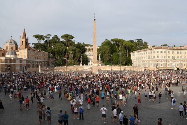 Rome, Protest demonstration throughout Italy against the mandatory vaccination certificate wanted by the government. Pictured:  Copyright: xPieroxTenaglix xIPAx xPieroxTenaglix