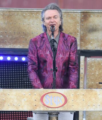 Readington, NJ, - JULY 25: Lawerence Gowan of Styx preforms in concert at the The 38th annual New Jersey Lottery Festival of Ballooning on JULY 25, 2021 in Readington, NJ . Copyright: xJohnxPalmerx