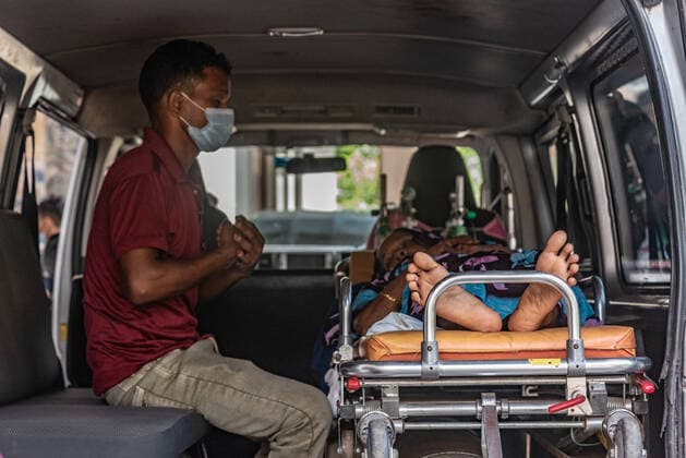 Bangladesh: 14,925 new cases of covid-19 and 258 new deaths The rate of corona infection in the country is increasing day by day. There have been 14,925 new cases and 258 new deaths in covid-19, death rate increase. The reason is the unconsciousness of people. Bangladesh Copyright: RakibulxAlamxKhan