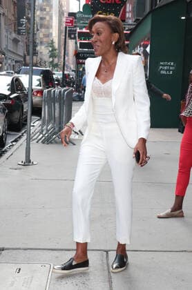 NEW YORK, NY- July 27: Robin Roberts seen exiting ABC studios after appearing on Live with Kelly & Ryan in New York City on July 27, 2021. Copyright: xRW MediaPunchx