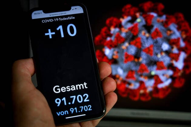 Coronavirus in Germany Covid 19 Dashboard of the Robert Koch Institute 29 07 2021 Robert Koch Institute 7 days Incidence 16.0 7 days Number of cases 13 340 COVID 19 cases 3 769 608 Addition by 3 520 the previous day COVID 19 deaths 91 702 Addition by 10 compared to the previous day