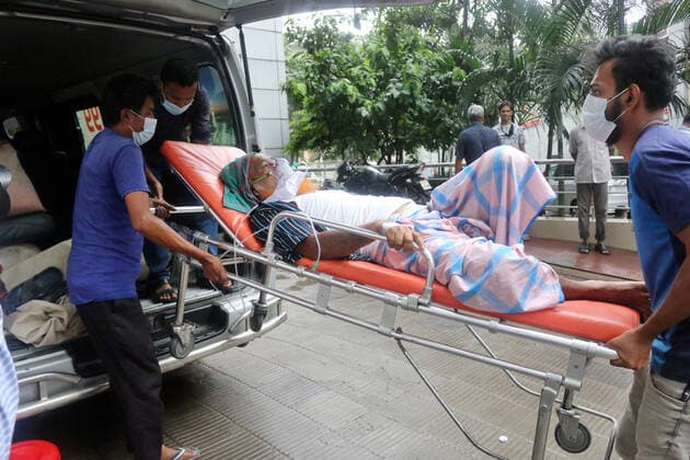 July 29, 2021, Dhaka, Bangladesh: COVID-19 patients from across the country come to hospitals in Dhaka for treatment as coronavirus cases surge. Dhaka Bangladesh  - ZUMAr336 20210729_int_r336_012 Copyright: xHabiburxRahmanx
