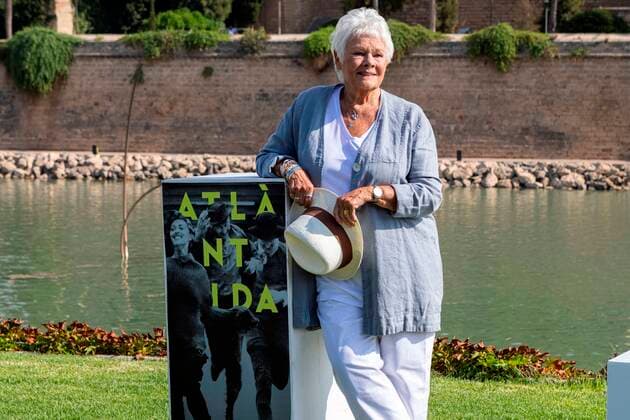 Bilder des Jahres 2021, Entertainment 07 Juli Entertainment Themen der Woche KW30 Entertainment Bilder des Tages British actress and writer Judi Dench poses for photographers during the presentation of the film Un espiritu burlon ( Blithe Spirit ) within the Atlatinda Mallorca Film Festival, in Palma de Mallorca, Balearic islands, Spain, 31 July 2021. Atlatinda Mallorca Film Festival !ACHTUNG: NUR REDAKTIONELLE NUTZUNG!  Copyright: xCATIxCLADERAx GRAF7953 20210731-dc9d5dc273d3855de2052c3e9d4baf43ceb05519