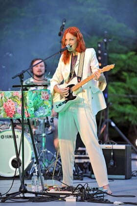 Singer Alex Mayr Singer Alex Mayr during a performance at the Seebühnenzauber Spezial 2021 on 30 07 2021 at the Luisenpark Mannheim 20210730MWI5680