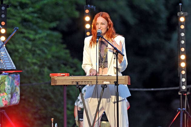 Singer Alex Mayr Singer Alex Mayr during a performance at the Seebühnenzauber Spezial 2021 on 30 07 2021 at the Luisenpark Mannheim 20210730MWI5773