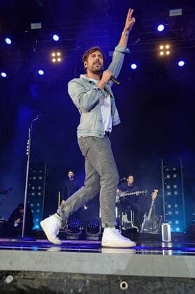 Hamburg the 31 07 2021, Max Giesinger live with his program The Journey on stage at Cruise Inn Open Air on the grounds of Cruise Center Steinwerder in the Port of Hamburg Max Giesinger live with his program The Journey back on stage , Hamburg Hamburg Germany Steinwerder
