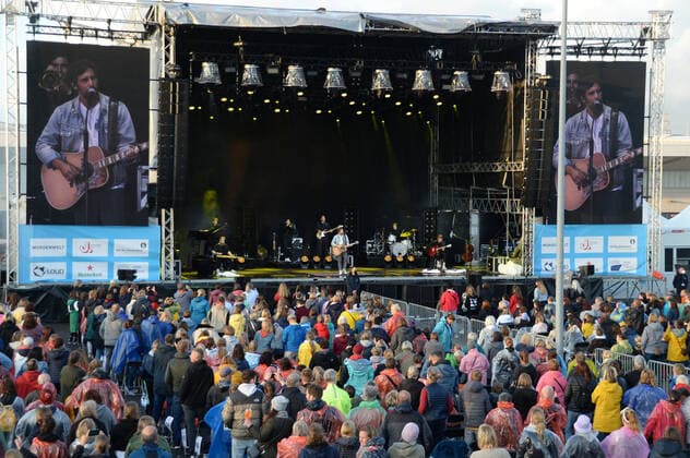 Hamburg the 31 07 2021, Max Giesinger live with his program The Journey on stage at Cruise Inn Open Air on the grounds of Cruise Center Steinwerder in the Port of Hamburg Max Giesinger live with his program The Journey back on stage , Hamburg Hamburg Germany Steinwerder