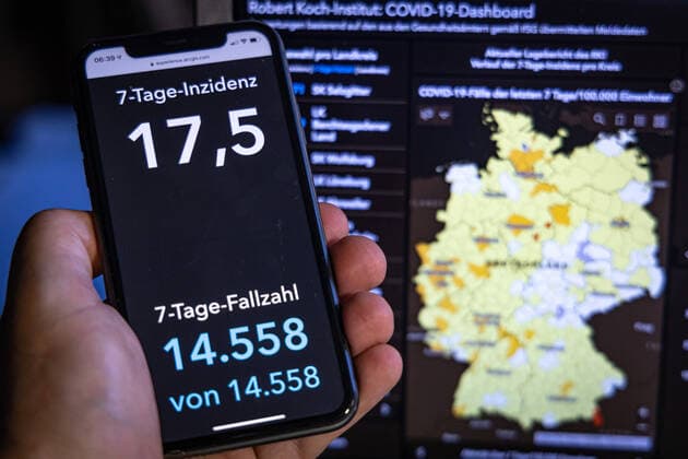 Coronavirus in Germany Covid 19 Dashboard of the Robert Koch Institute 01 08 2021 Robert Koch Institute 7 days Incidence 17.5 7 days Number of cases 14 558 COVID 19 cases 3 771 262 Addition by 2 097 the previous day COVID 19 deaths 91 659 Addition by 1 the previous day