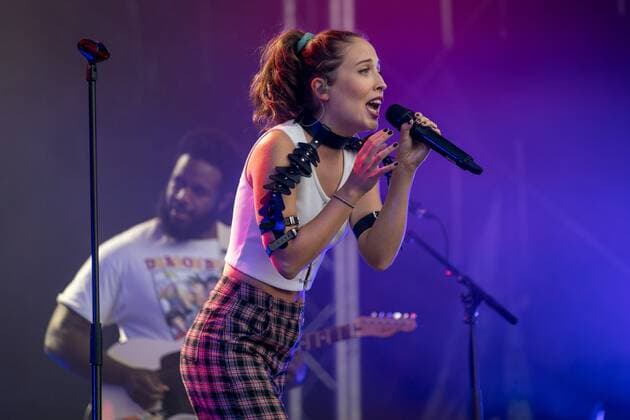 Alice Merton Open Air 31 07 2021 Alice Merton at the picnic concert in Ladenburg Ladenburg Festwiese Baden Württemberg