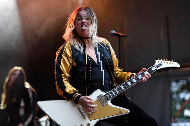 Filippa Nässil from Thundermother live at Kommraus Festival at Ricklinger Bad Hannover, 03 08 2021 Foto:xC.xNiehausx xFuturexImage