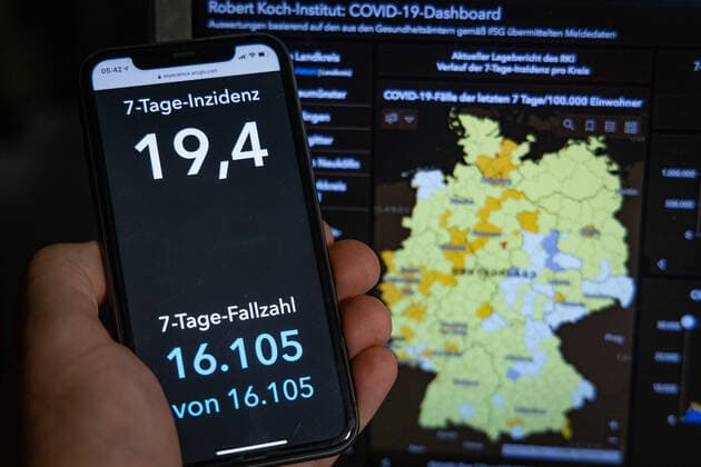 Coronavirus in Germany Covid 19 Dashboard of the Robert Koch Institute 05 08 2021 Robert Koch Institute 7 days Incidence 19.4 7 days Number of cases 16 105 COVID 19 cases 3 780 985 Addition by 3 539 the previous day COVID 19 deaths 91 730 Addition by 26 the previous day