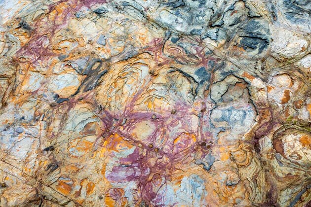 Creative Highlights World Plouha (Brittany, north-western France): geology, Beach of the Brehec Cove Plouha (Brittany, north western France) rocks on the Beach of Brehec. Geological formation in the cove of Brehec: red rock, famous geological site Brittany; Cotes d Armor 22; Plou CÃ tes-d Armor Europe; Western Europe; France  Copyright: xGalivelxF Andia.frx 385954