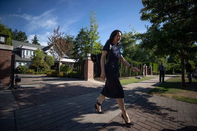 August 5, 2021, Vancouver, BC, Canada: Meng Wanzhou, chief financial officer of Huawei, leaves home to attend her extradition hearing at B.C. Supreme Court, in Vancouver, on Thursday, August 5, 2021. Vancouver Canada - ZUMAc35_ 20210805_zaf_c35_059 Copyright: xDarrylxDyckx